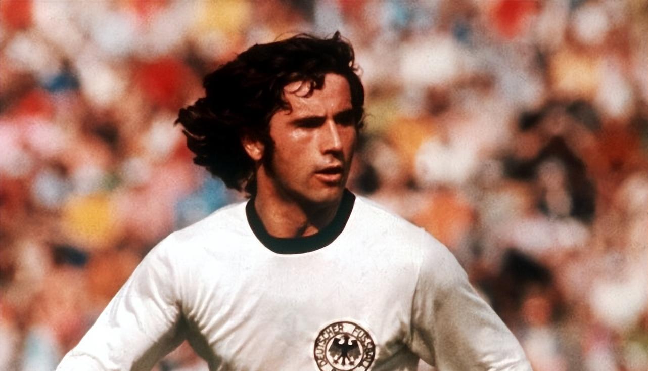 歷史世界杯最佳陣容_世界杯歷史最佳陣容_世界杯最佳守門員卡西利亞斯