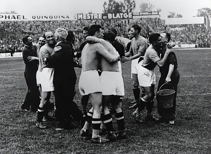 意大利世界杯決賽歷史時刻_世界杯歷史_首屆世界杯決賽烏拉圭阿根廷