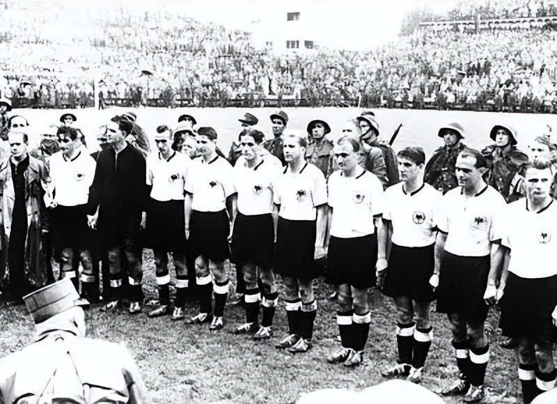 意大利世界杯決賽歷史時刻_首屆世界杯決賽烏拉圭阿根廷_世界杯歷史