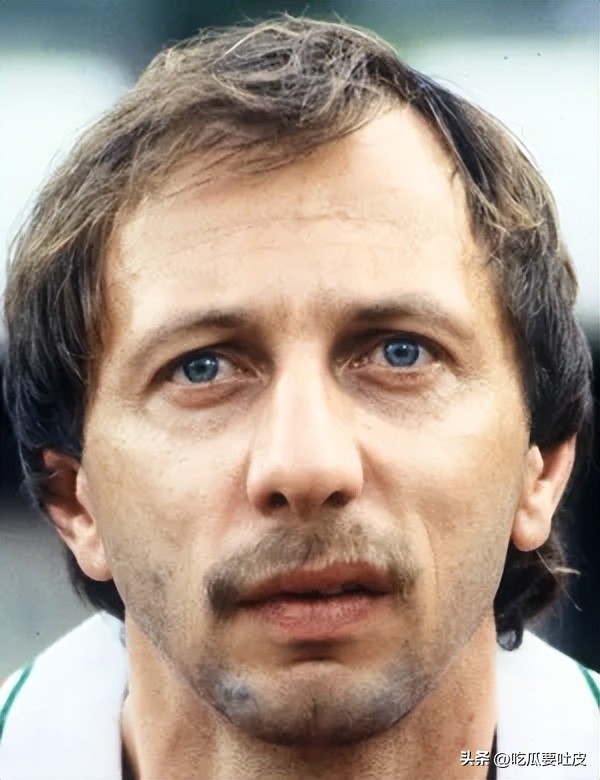 歷屆世界杯年紀(jì)最大的進(jìn)球球員_世界杯歷史最快進(jìn)球_世界杯最年長進(jìn)球記錄