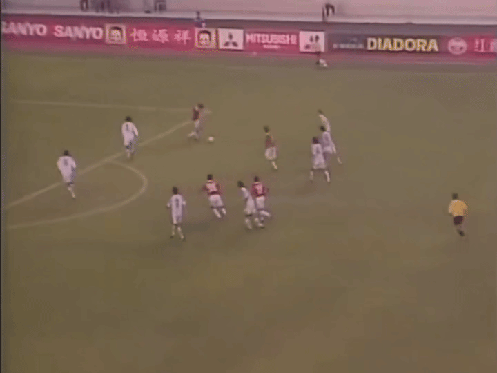 中國男足征戰世界杯歷史_1998年世界杯亞洲區預選賽中國隊名單_大連金州不相信眼淚故事