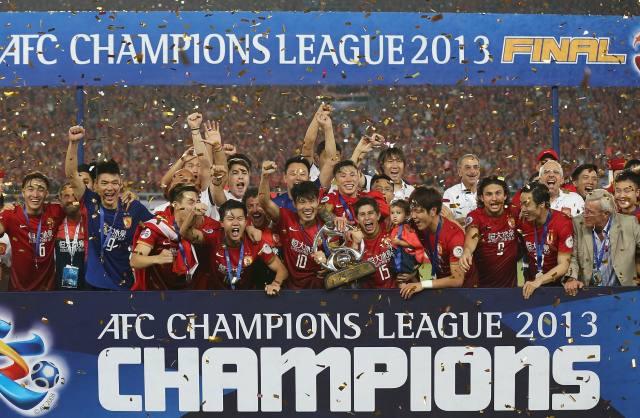 廣州恒大中超聯(lián)賽視頻_廣州恒大俱樂部歷史回顧_中國足球職業(yè)化發(fā)展歷程