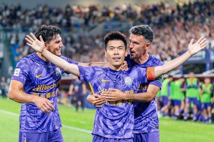 2026賽季中超中游球隊發(fā)展_青島西海岸大連英博青年軍戰(zhàn)術布局_2026中超聯(lián)賽冠軍