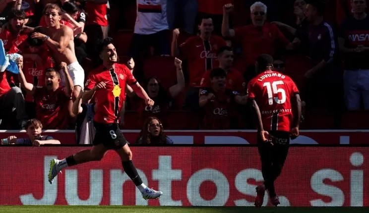 皇馬1-2馬略卡 西甲積分榜差距 西甲聯(lián)賽戰(zhàn)報(bào)_西甲聯(lián)賽巴塞羅那